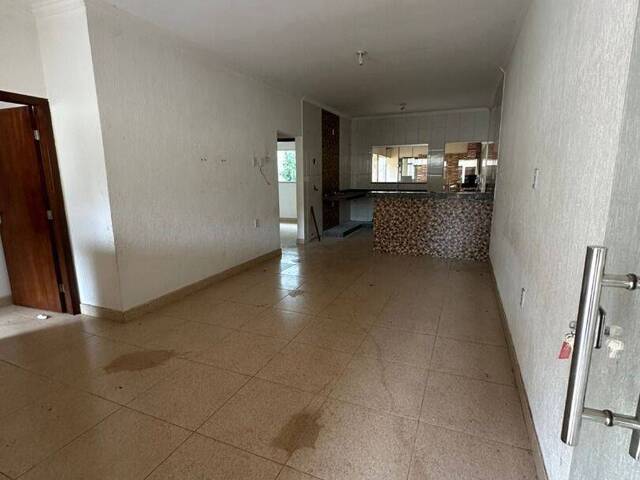 Casa para Locação em Goiânia - 4