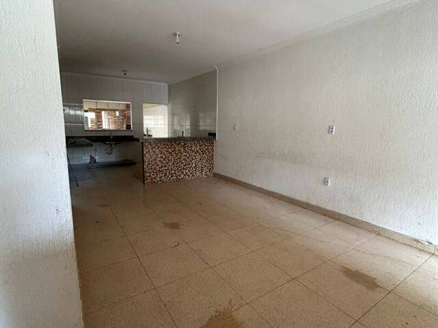 Casa para Locação em Goiânia - 5