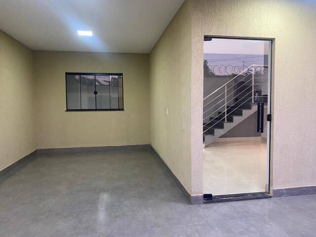 Sobrado para Venda em Goiânia - 5