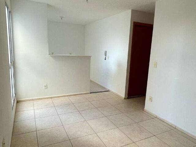 Apartamento para Venda em Goiânia - 2