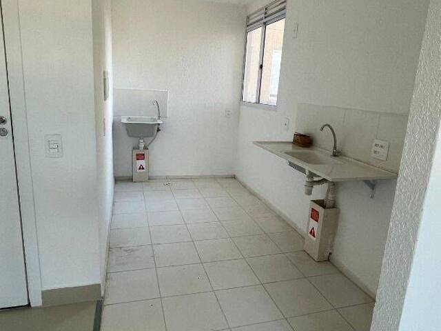 Apartamento para Venda em Goiânia - 4