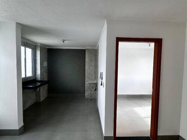 #AP1500 - Apartamento para Venda em Aparecida de Goiânia - GO