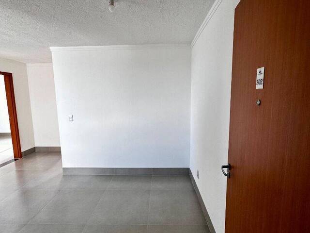 #AP1500 - Apartamento para Venda em Aparecida de Goiânia - GO