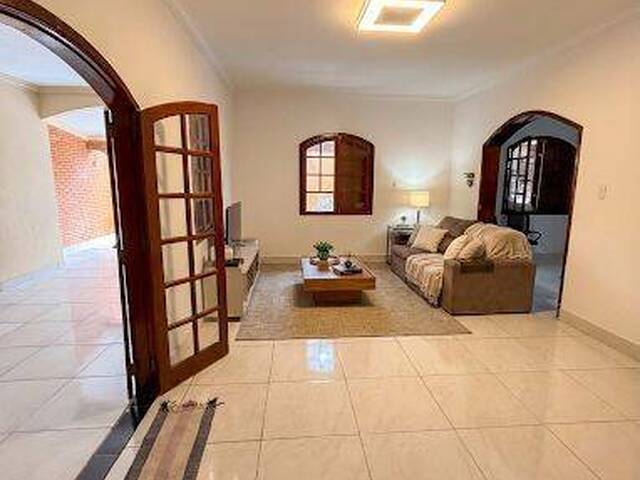 Casa para Venda em Goiânia - 2