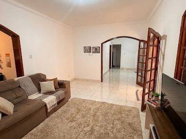 Casa para Venda em Goiânia - 3