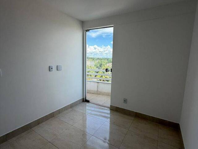 Apartamento para Venda em Aparecida de Goiânia - 5