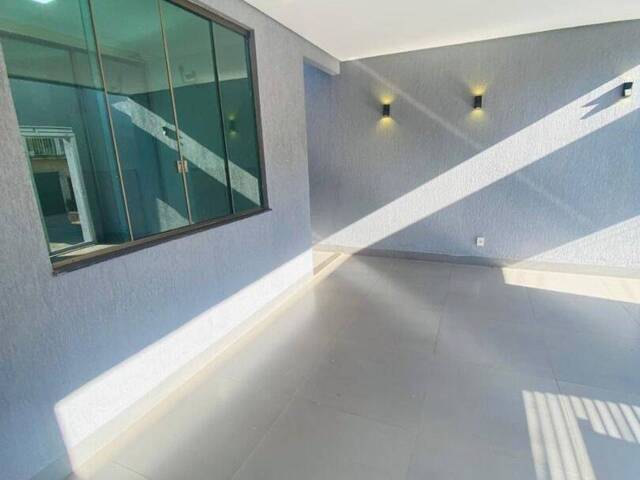 Casa para Venda em Goiânia - 4