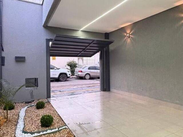 Casa para Venda em Goiânia - 5