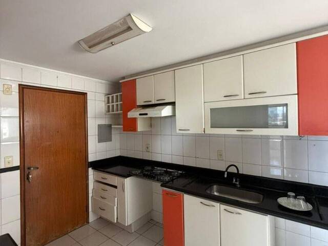 Apartamento para Venda em Goiânia - 4