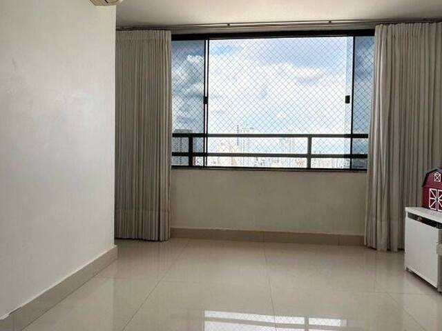 Apartamento para Venda em Goiânia - 4