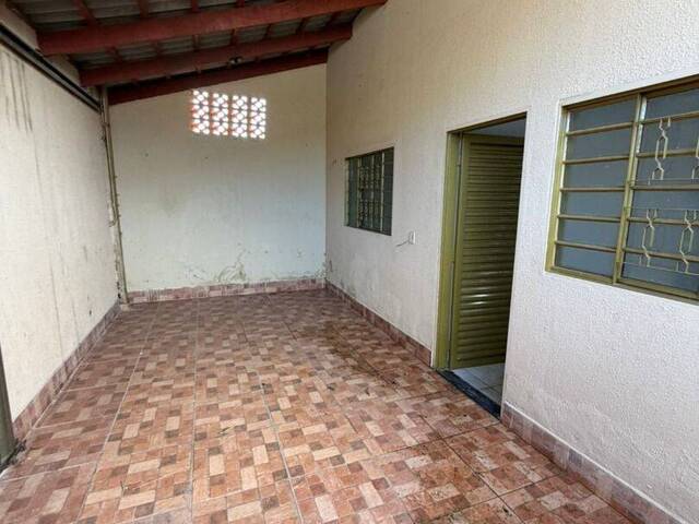 Casa para Venda em Goiânia - 3
