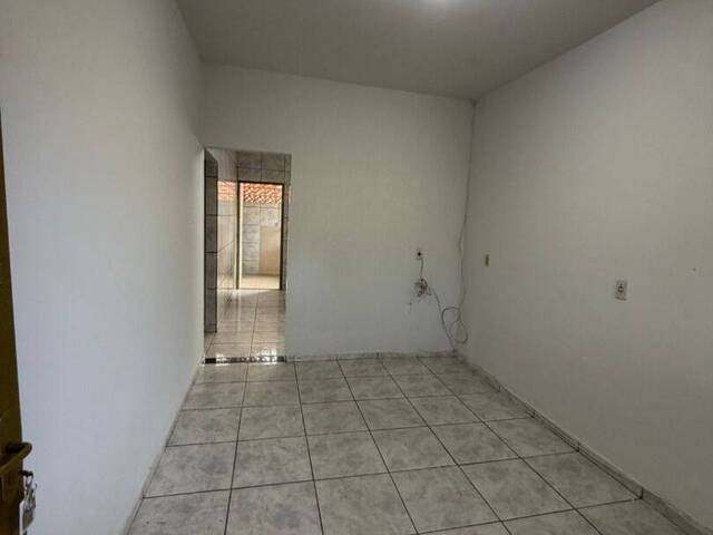 Casa para Venda em Goiânia - 4