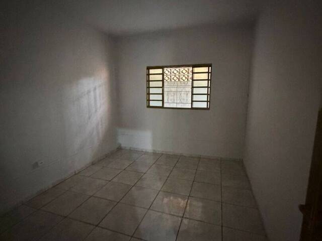 Casa para Venda em Goiânia - 5