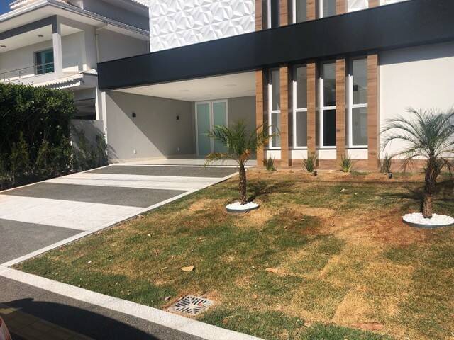 Casa para Venda em Goiânia - 2