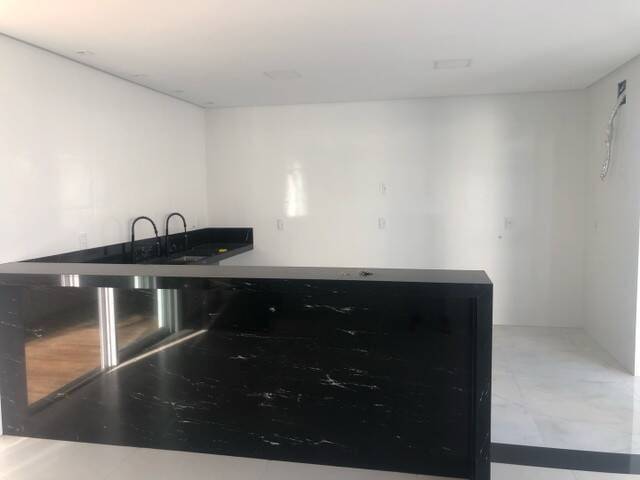 Casa para Venda em Goiânia - 5